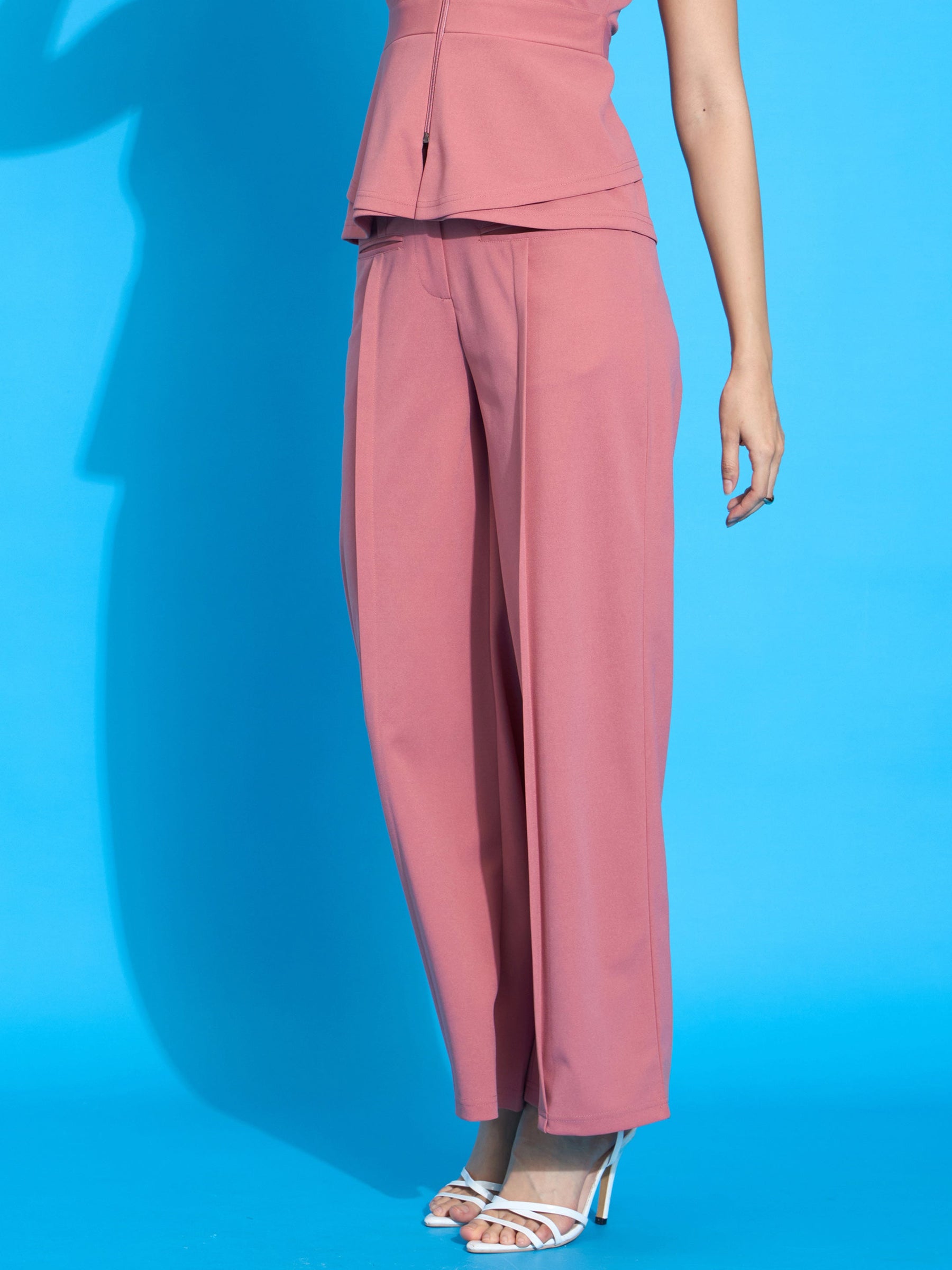 Peach Front Pleated Straight Fit Trousers-SASSAFRAS worklyf