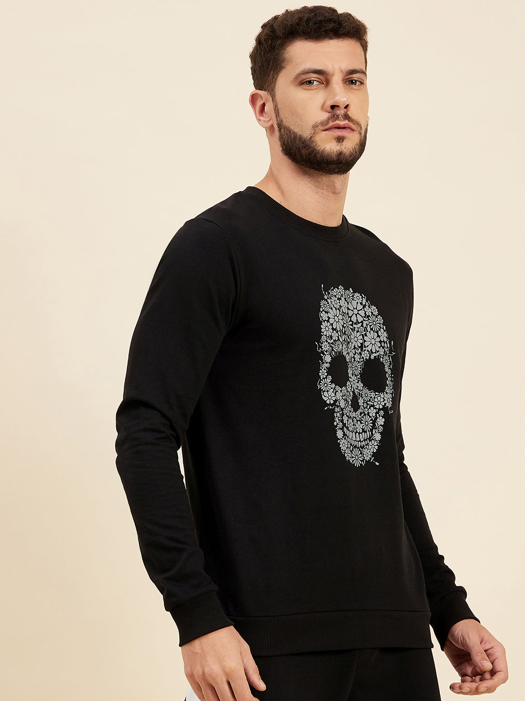 Men Black Floral Skull Print Sweatshirt