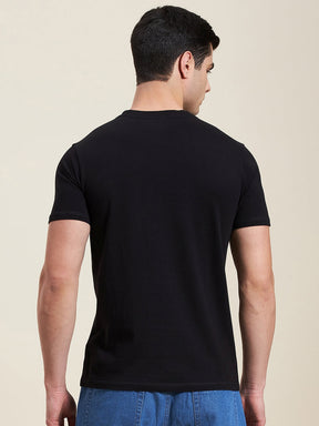 Men Black Box Pocket Regular T-Shirt