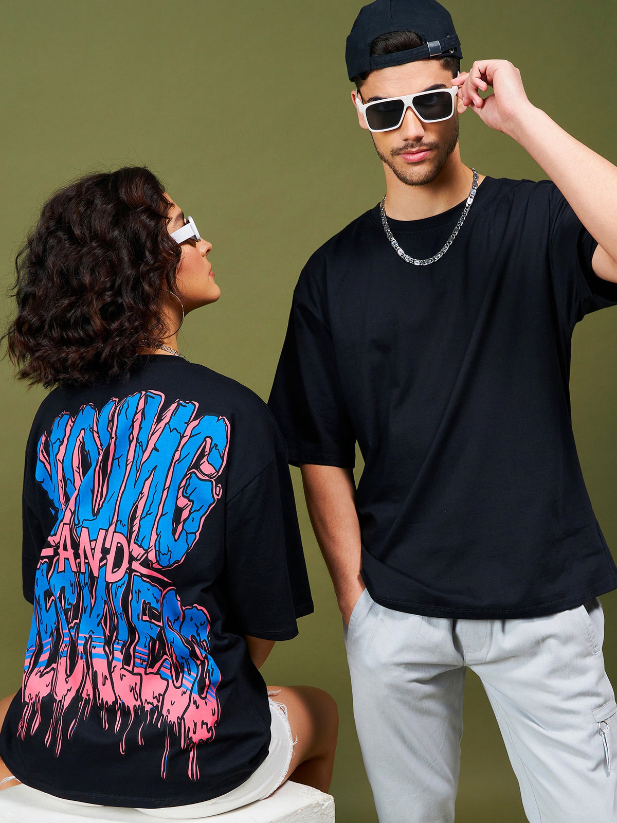 Unisex Black YOUNG & RECKLESS Oversized T-Shirt-MASCLN SASSAFRAS