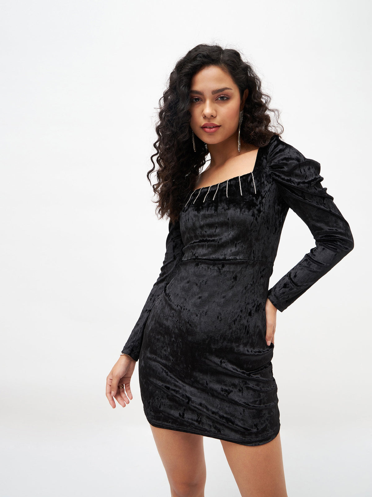 Black Velvet Puff Sleeves Bodycon Dress-SASSAFRAS
