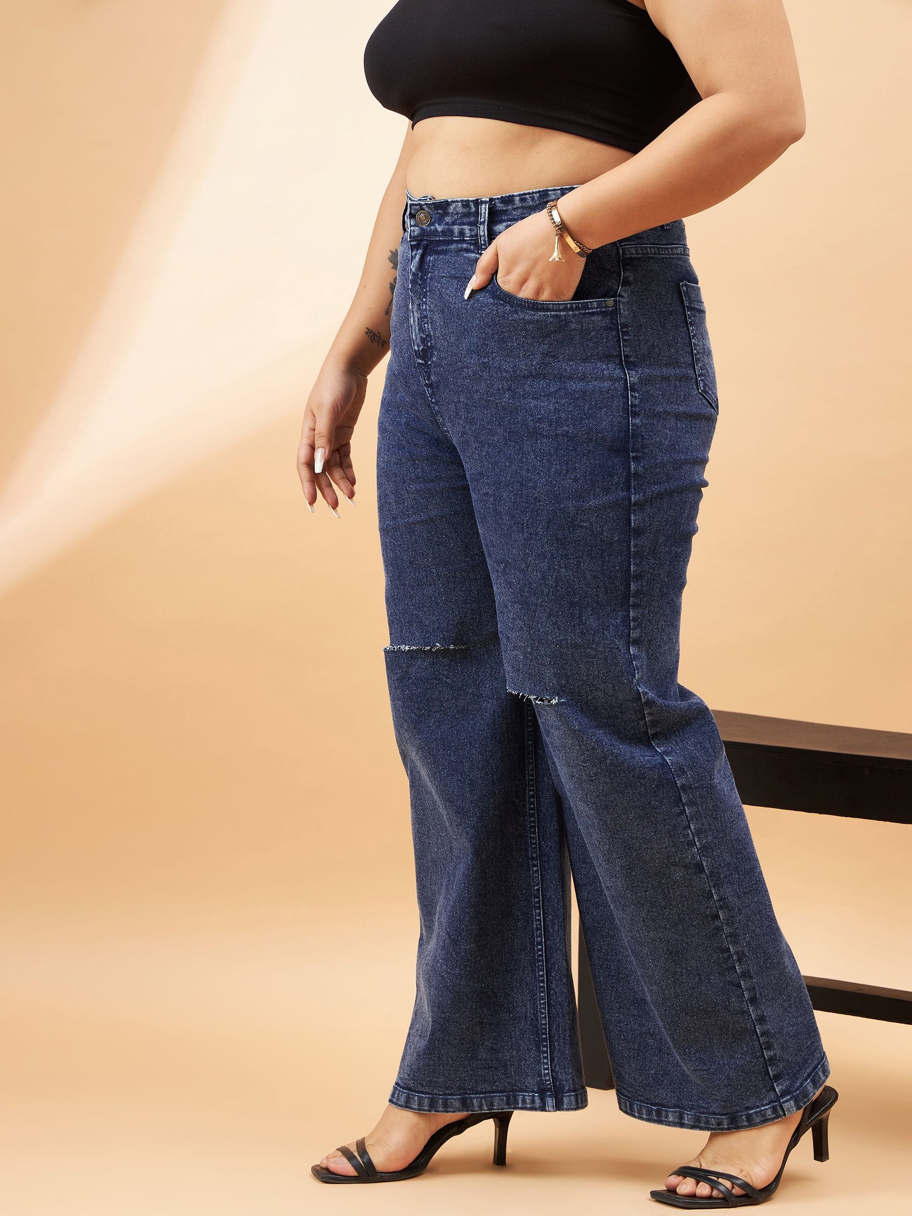Blue Acid Wash Knee Slash Straight Jeans-SASSAFRAS Curve