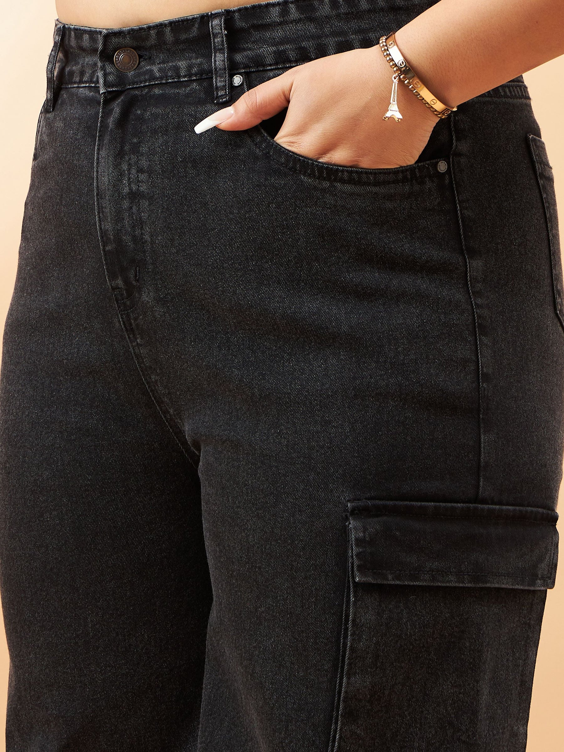 Black Acid Wash Side Pocket Detail Straight Jeans-SASSAFRAS Curve