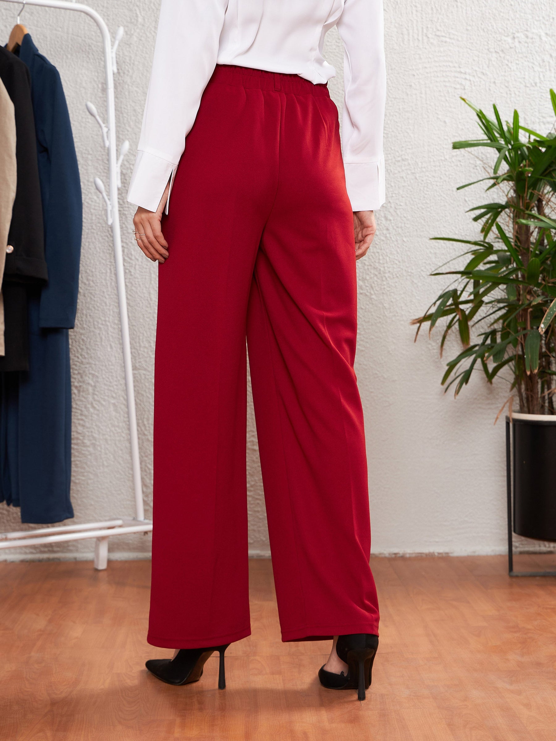 Red Pleated Straight Pants-SASSAFRAS worklyf