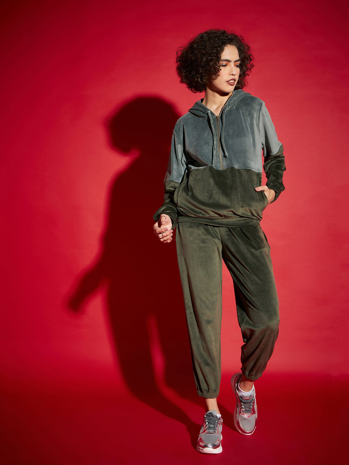 Green Velour Colour Block Hoodie With Joggers-SASSAFRAS
