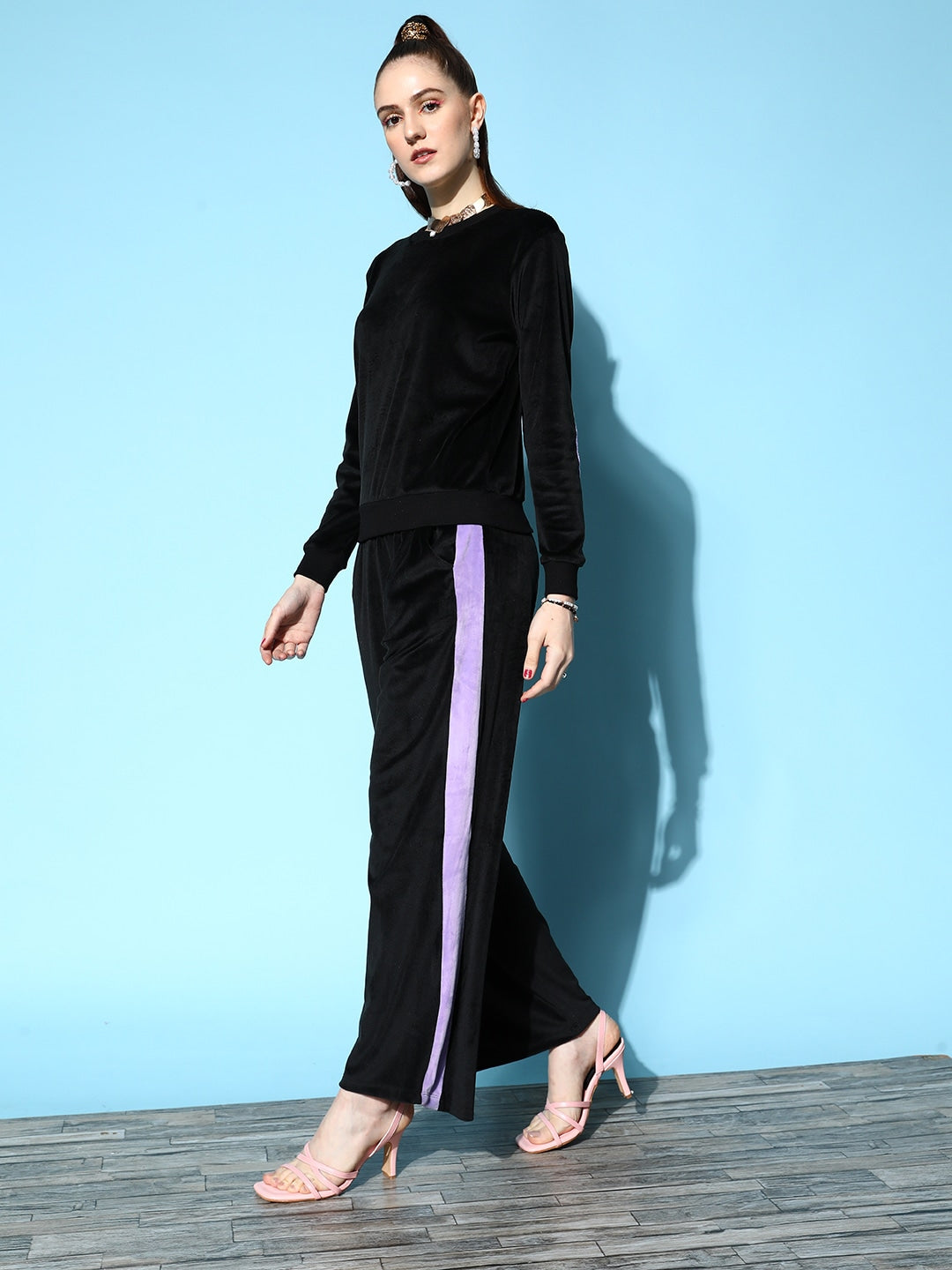 Women Black Velour Patched Sweatshirt With Track Pants