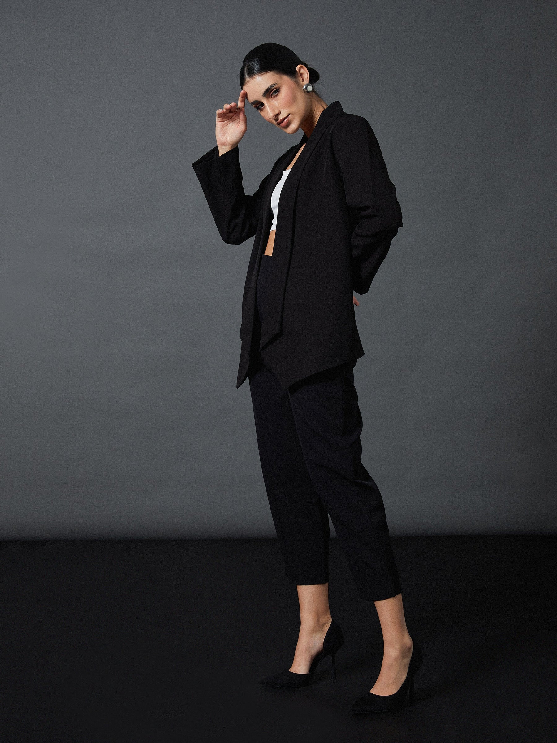 Black Shawl Collar Blazer With Balloon Fit Pants-SASSAFRAS worklyf