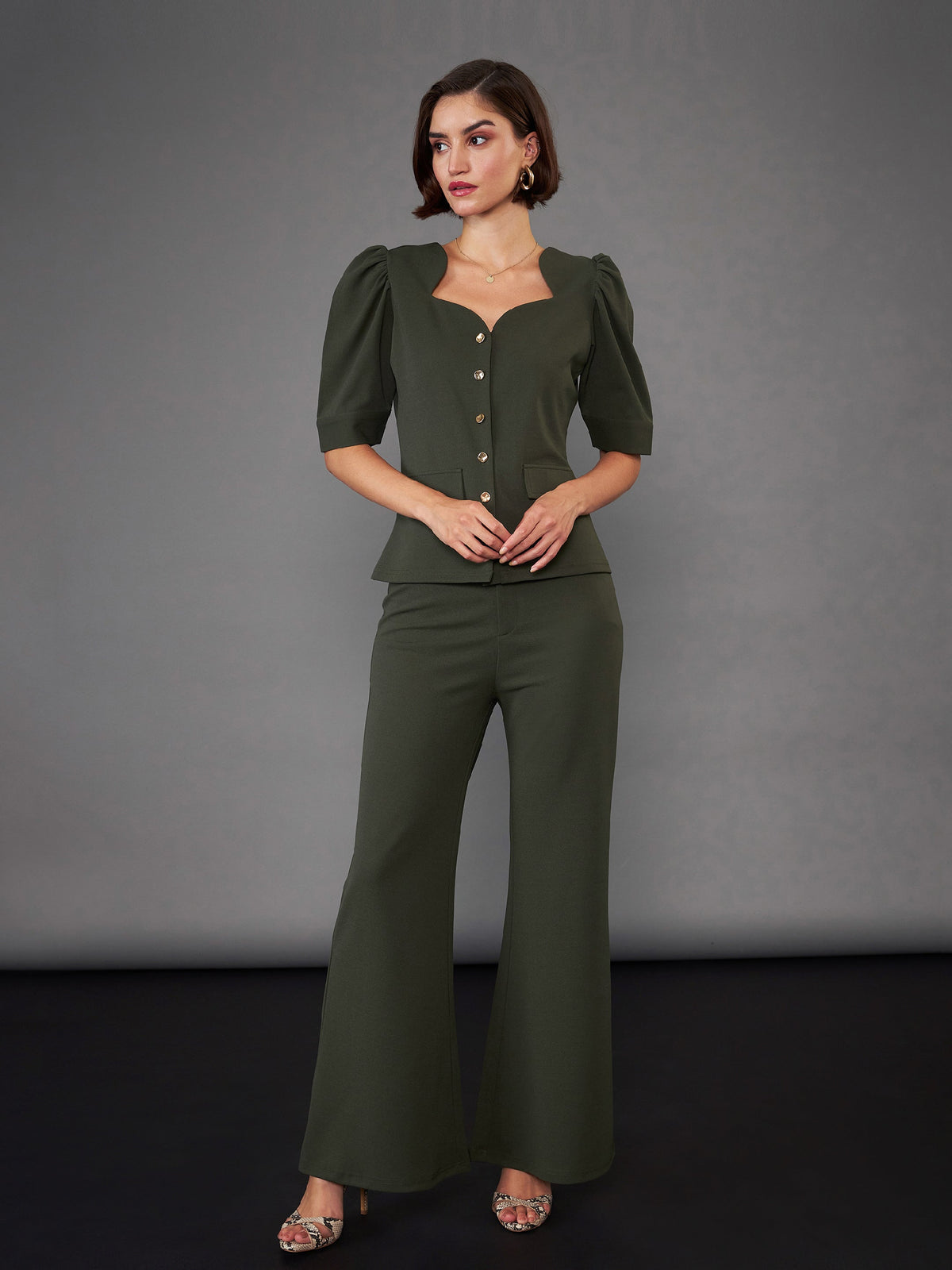 Olive Puff Sleeves Top With Bell Bottom Pants-SASSAFRAS worklyf