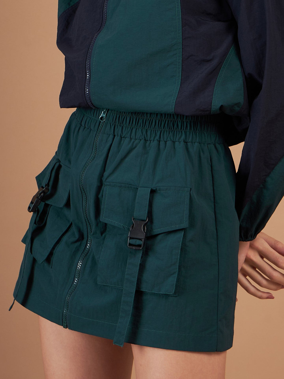 Green Front Zipper Parachute Mini Skirt-SASSAFRAS