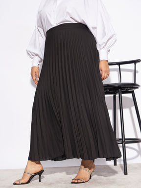 Black Accordion Pleated Skirt-SASSAFRAS Curve