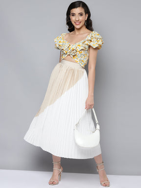 Women Beige & White Colour Block Pleated Skirt