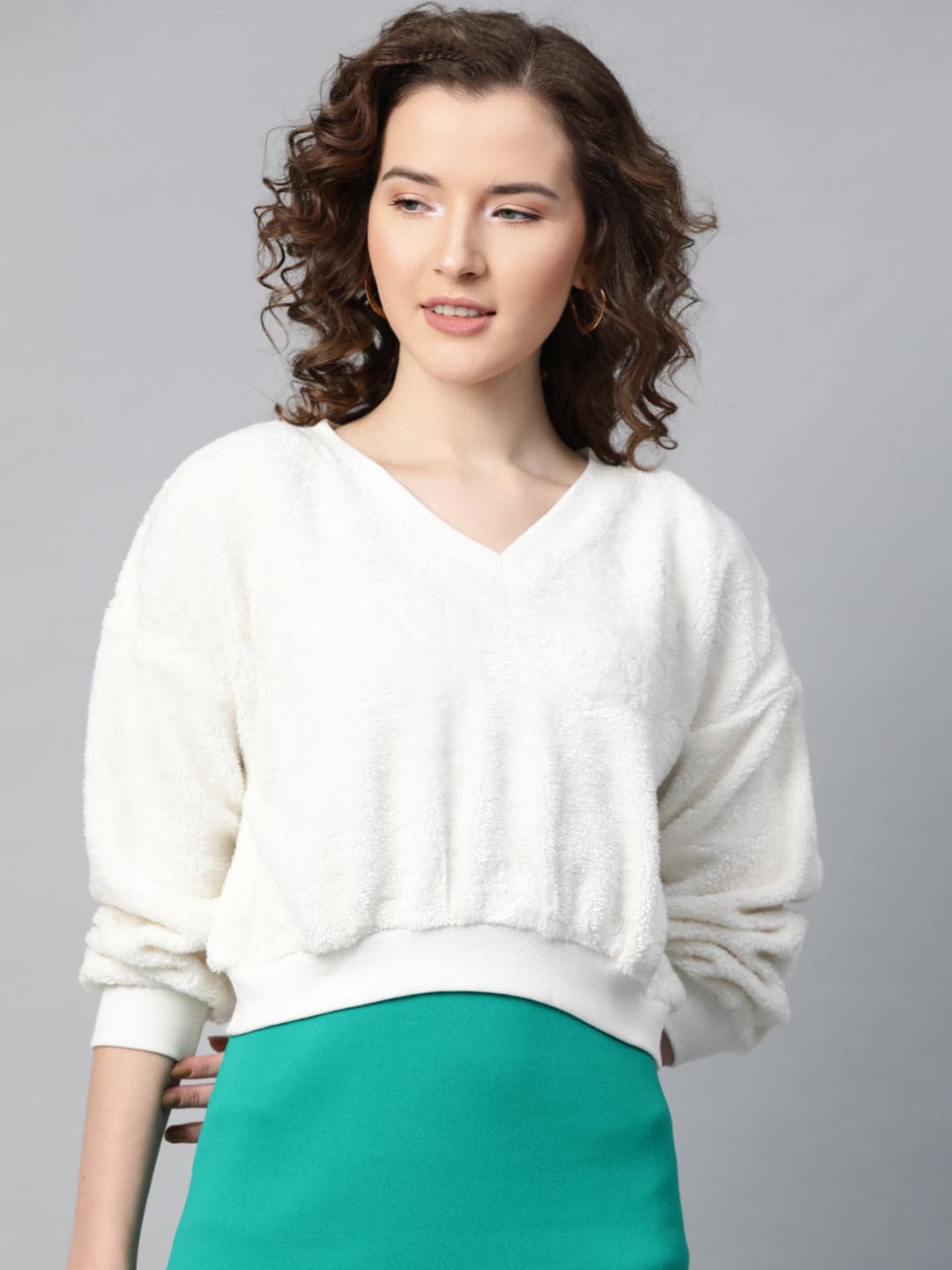 White V-Neck Faux Fur Crop Sweatshirt-Sweatshirts-SASSAFRAS