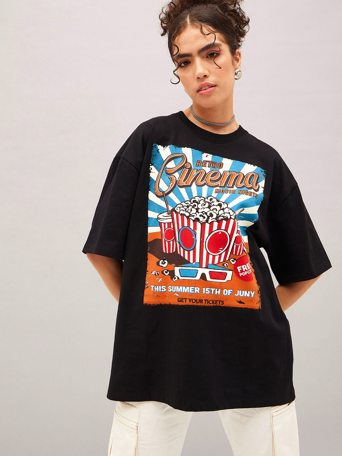 Black Retro Cinema Oversized T-shirt-SASSAFRAS