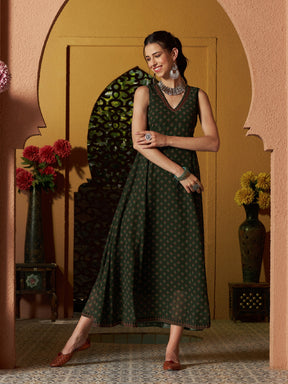 Green Floral Slant Empire Seam Maxi Dress-Shae by SASSAFRAS