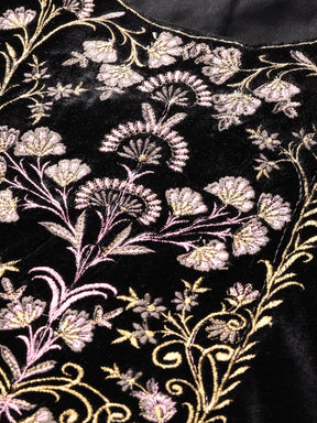 Black Zari Floral Embroidery Velvet Kurta