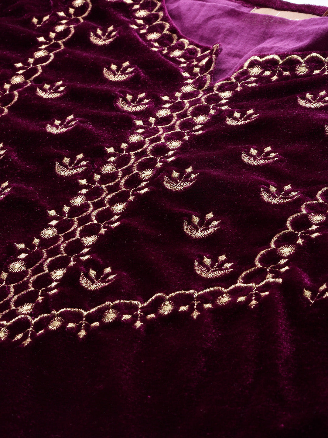Purple Zari Embroidery V-Slit Straight Velvet Kurta