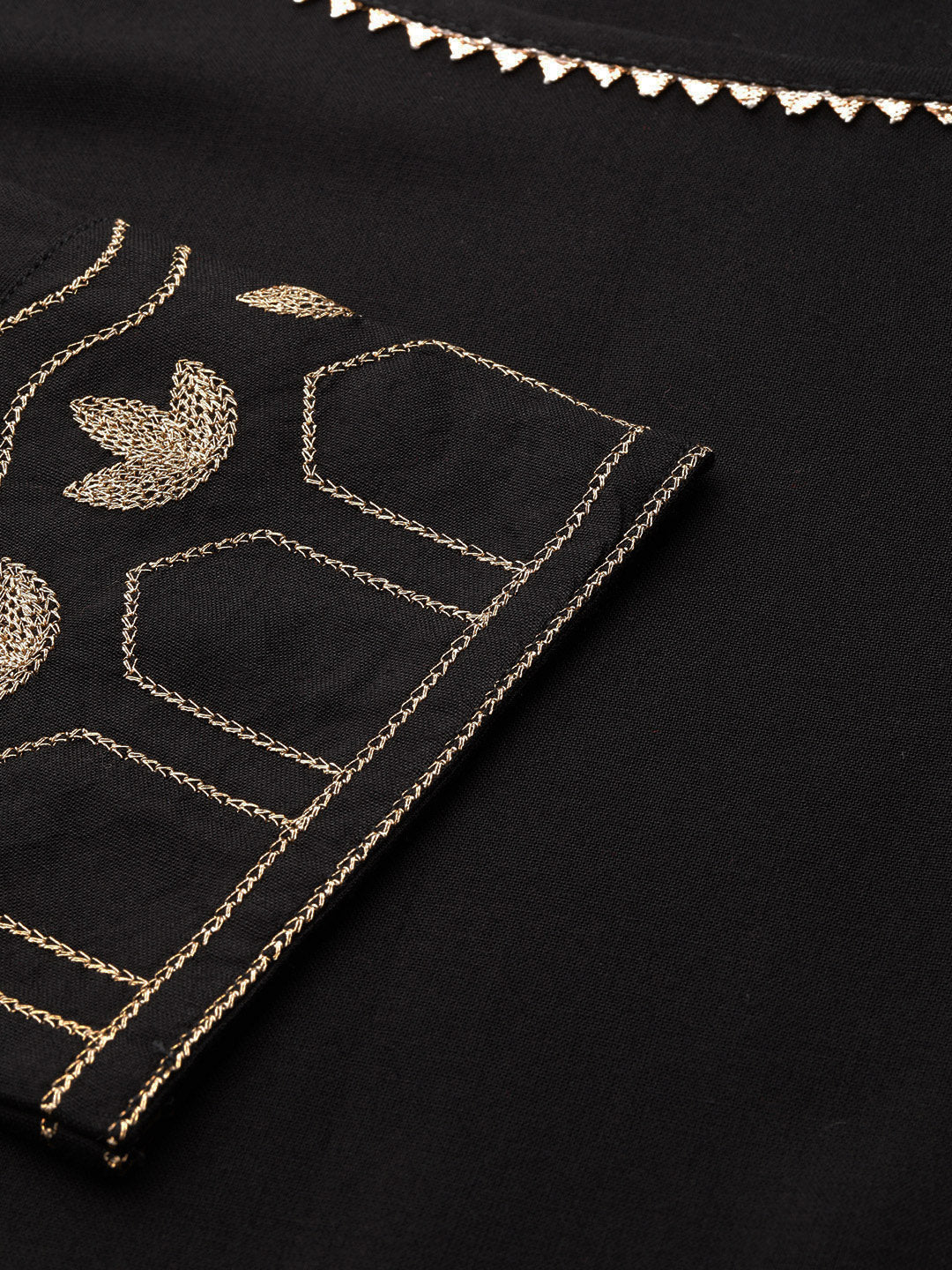 Black Zari Embroidered Cuff Sleeve Kurta