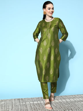Green Cotton Silk Floral Foil Straight Kurta-Shae by SASSAFRAS