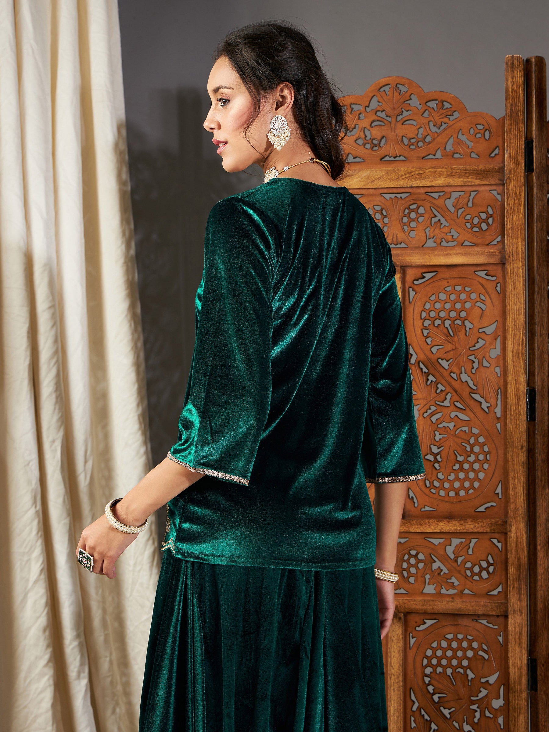 Green Velvet Embroidered Short Kurta-Shae by SASSAFRAS