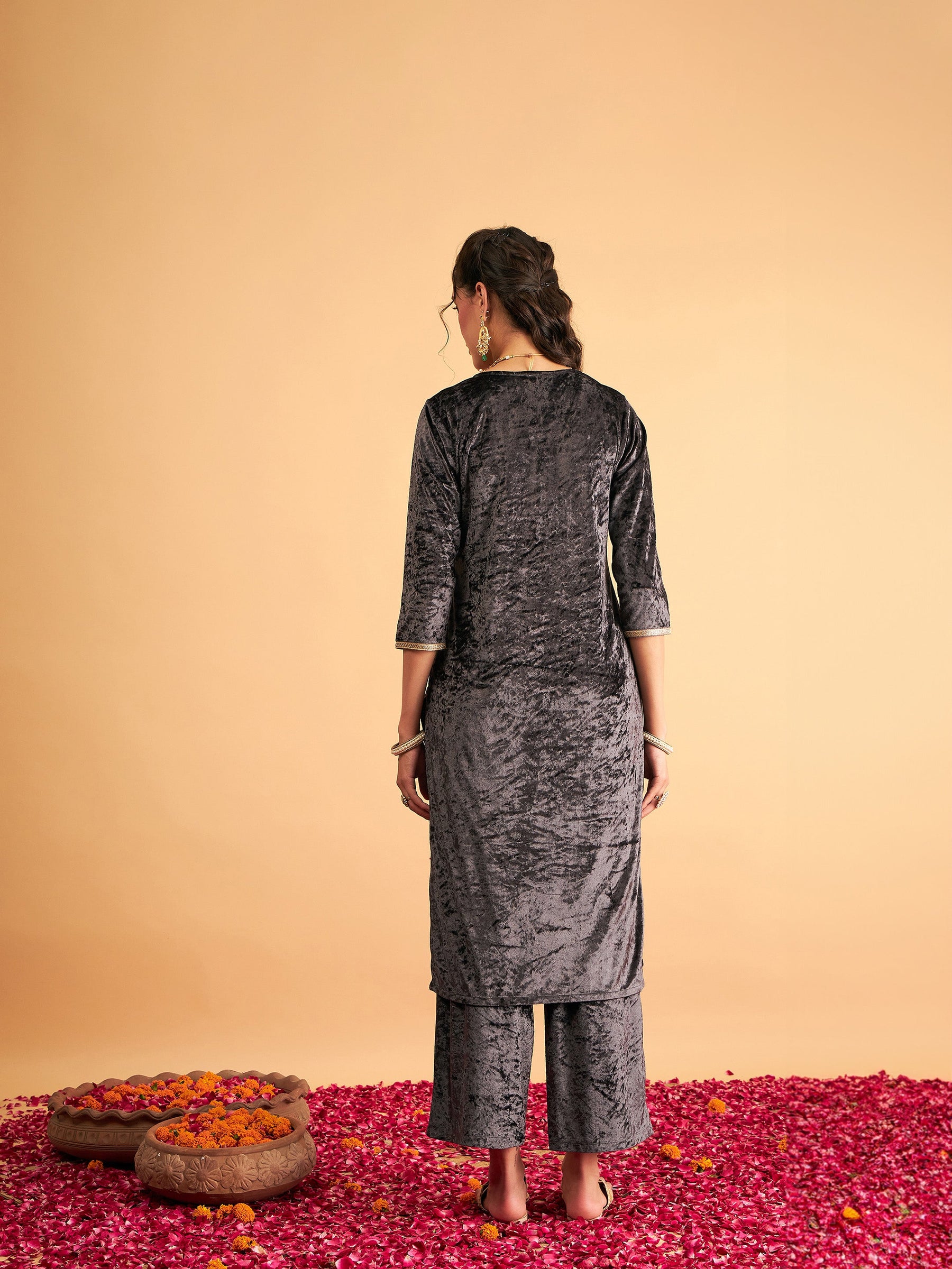 Grey Embroidered Straight Kurta-Shae by SASSAFRAS
