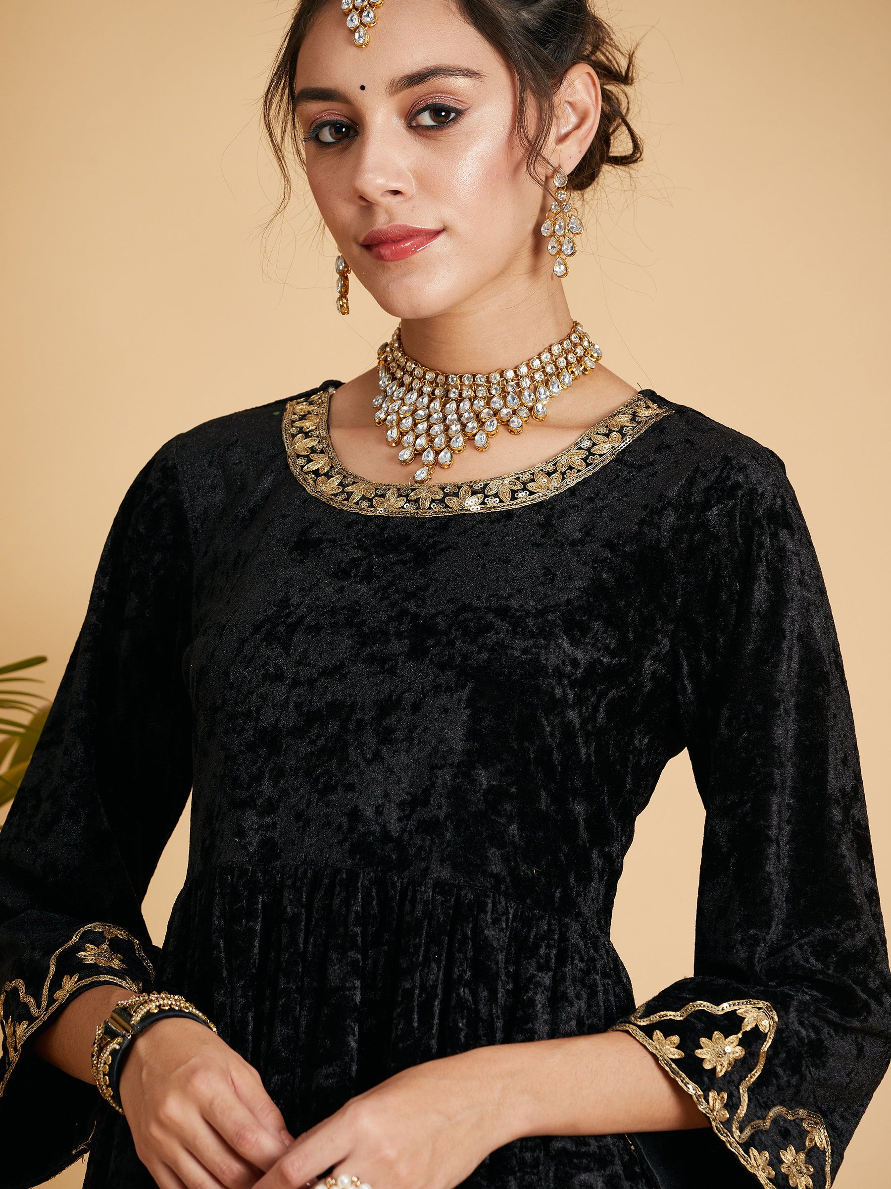 Black Velvet Embroidered Gathered Kurta-Shae by SASSAFRAS