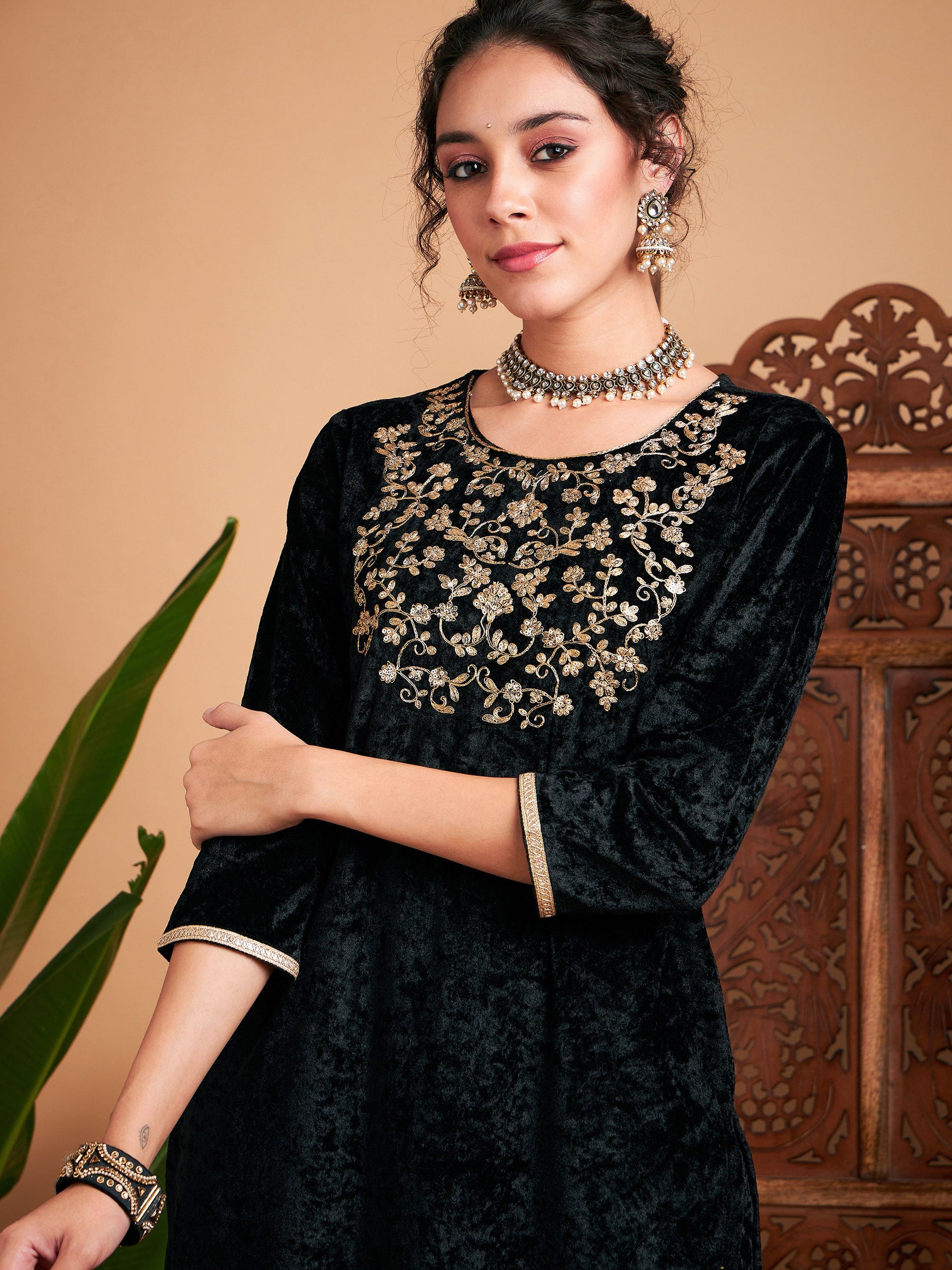 Black Velvet Sequin Embroidered Straight Kurta-Shae by SASSAFRAS