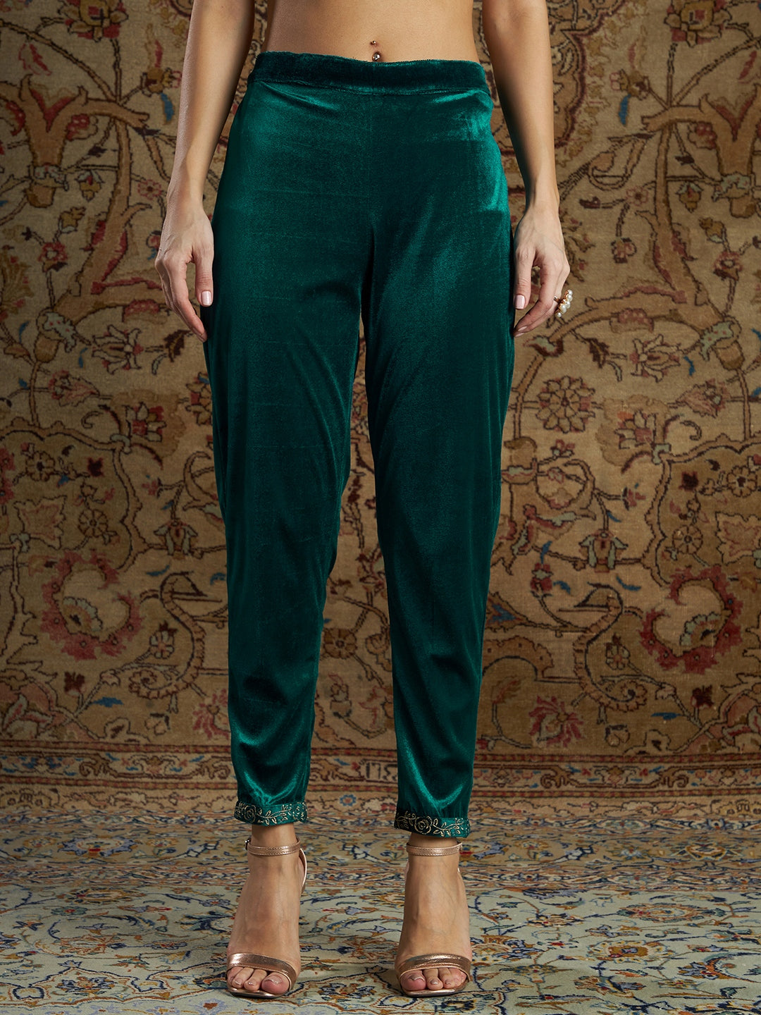 Women Emerald Velvet Kali Kurta with Pants